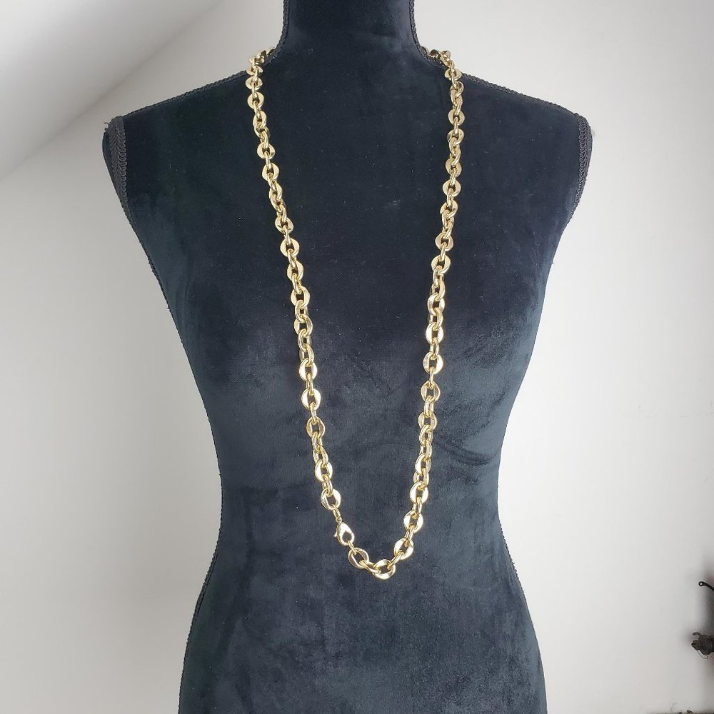 Gold Toned Link Necklace 🤩 - Picture 3 of 8